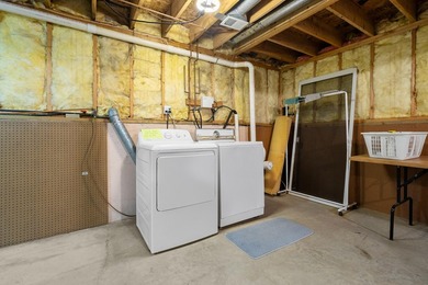 This 3 bedroom 2 bath home has so much to offer...including 165 - photo 26