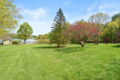 This 3 bedroom 2 bath home has so much to offer...including 165 - photo 30