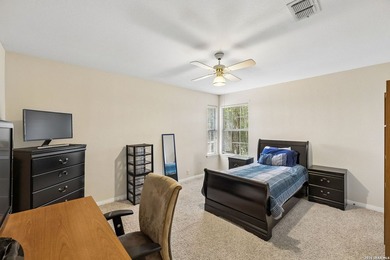 Sellers just moved to their new home and are super motivated!! - photo 32