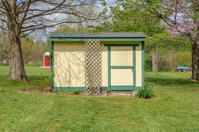 This 3 bedroom 2 bath home has so much to offer...including 165 - photo 33
