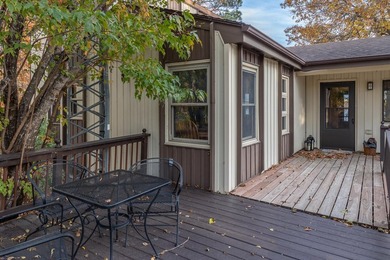 Welcome to your perfect retreat on the tranquil shores of IXL - photo 39