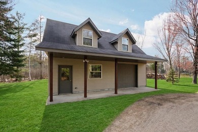406' of Lake St. Helen frontage and a stunning home nestled on - photo 40