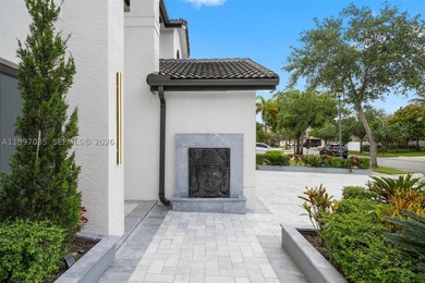 A statement in modern architecture, this stunning Miramar Estate - photo 6