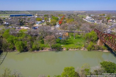 Lake Home Off Market in Mcqueeney, Texas