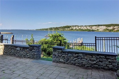 Waterfront on Mt Hope Bay! A deep water dock (14' at high tide - photo 6