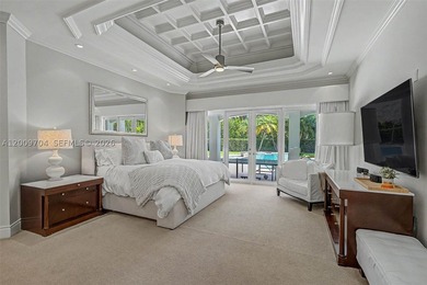 Sophistication meets functionality w/ this spectacular 5 bdrm - photo 15