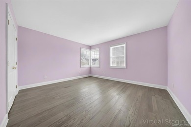 Elegant Colonial Home in the Heart of Roslyn's Prestigious North - photo 15