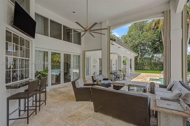 Sophistication meets functionality w/ this spectacular 5 bdrm - photo 28