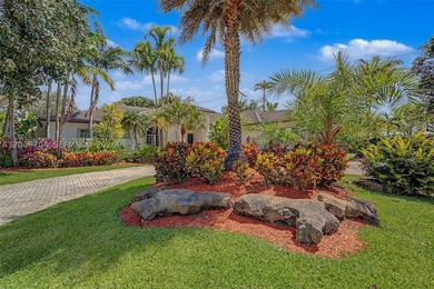 Sophistication meets functionality w/ this spectacular 5 bdrm - photo 35
