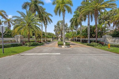Sophistication meets functionality w/ this spectacular 5 bdrm - photo 39