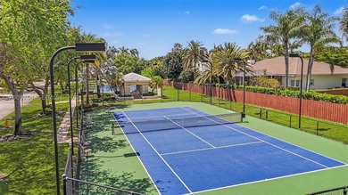 Sophistication meets functionality w/ this spectacular 5 bdrm - photo 45