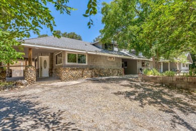 Bass Lake Home For Sale in Oakhurst California