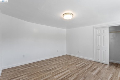 Welcome to 26770 Hayward Blvd - a well-maintained 3-bedroom - photo 12