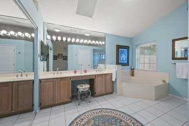Scenic lakeview home in Breakers West, a guard-gated club - photo 15