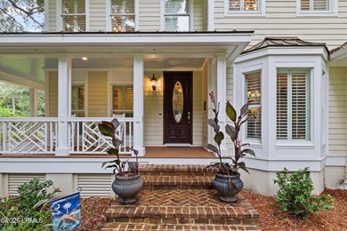 Welcome to this exceptional custom-built 4-bedroom, 3.5-bath - photo 4