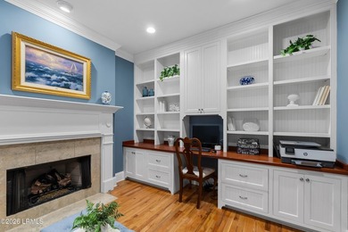 Welcome to this exceptional custom-built 4-bedroom, 3.5-bath - photo 9