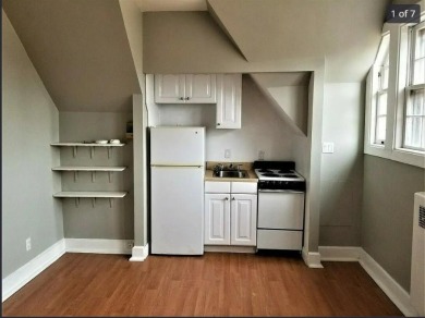 UPDATED STUDIO IN THE HISTORIC STATION SQUARE THAT YOU MAY