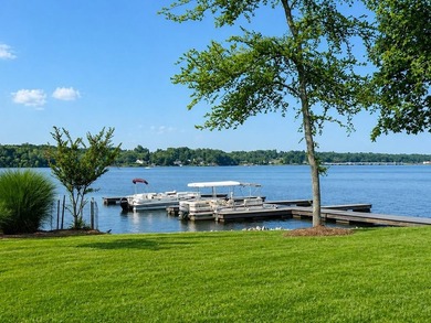 An exceptional opportunity to craft your custom dream residence - photo 11