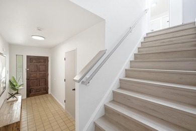 16 Moneta Court offers the perfect blend of comfort, flexibility - photo 11