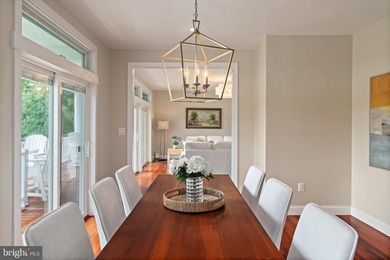 Sunsets, Water Views & Effortless Coastal Living in Hillsmere - photo 15