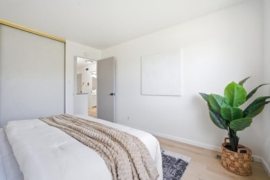 16 Moneta Court offers the perfect blend of comfort, flexibility - photo 16