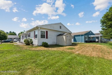 Nestled on a charming cul-de-sac in Holiday City South, this - photo 25