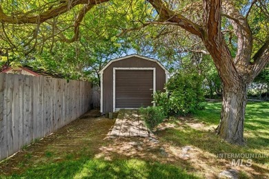 Charming single level, Caldwell home WITH RV PARKING, directly - photo 35