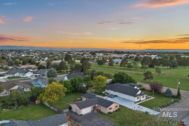 Charming single level, Caldwell home WITH RV PARKING, directly - photo 45