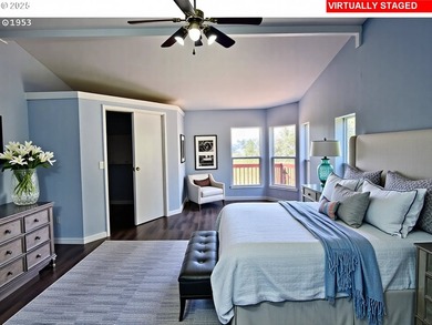 This spacious triple-wide manufactured home offers 3 bedrooms, 2 - photo 12