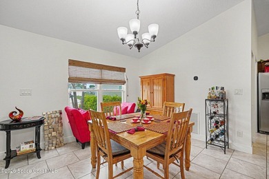 Built in 2018 and meticulously maintained home offers - photo 13