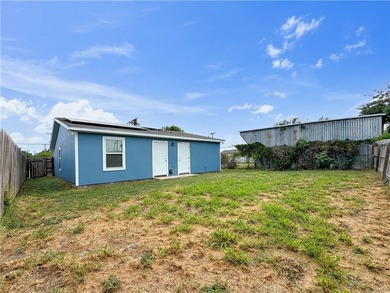 Move-in ready! This beautifully updated 3-bedroom, 2-bath home - photo 17
