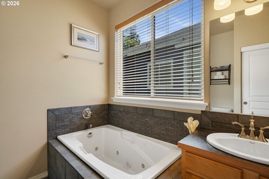 Enjoy the best of coastal living in this spacious one-level home - photo 17
