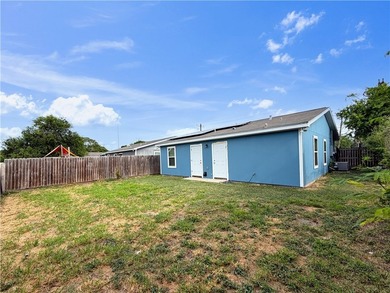 Move-in ready! This beautifully updated 3-bedroom, 2-bath home - photo 19