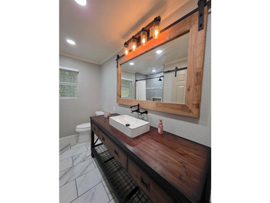 Beautifully Renovated 3-Bedroom Home on 0.75 Acres in Lone Star - photo 21