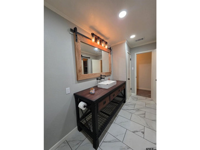 Beautifully Renovated 3-Bedroom Home on 0.75 Acres in Lone Star - photo 22