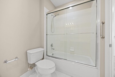 Stunning 2-bedroom, 2.1-bath townhouse with updates throughout! - photo 23