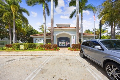 Stunning 2-bedroom, 2.1-bath townhouse with updates throughout! - photo 32