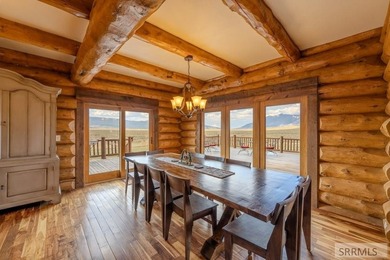 Turnkey luxury log home situated on 5 fenced acres with - photo 36