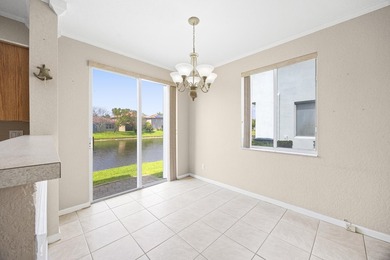 Stunning 2-bedroom, 2.1-bath townhouse with updates throughout! - photo 47