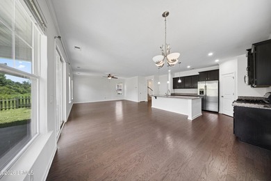 Welcome home to this beautiful 4-bedroom, 2.5-bath home in the - photo 9