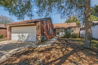 Discover this beautifully maintained garden home in the - photo 4