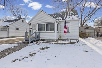 Lake Saint Clair Home For Sale in Saint Clair Shores Michigan