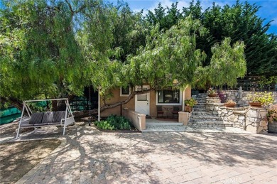 SQFT DOES NOT INCLUDE GUEST HOUSE, WINE CELLAR AND - photo 11