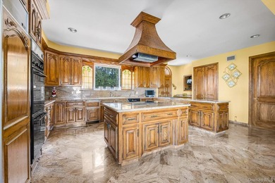Set on a half-acre with 128 feet of direct waterfront, this 6 - photo 12