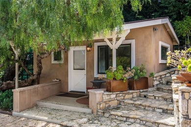 SQFT DOES NOT INCLUDE GUEST HOUSE, WINE CELLAR AND - photo 12