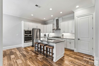Waterfront home on Lake Cornelius in Davidson! The large great - photo 7