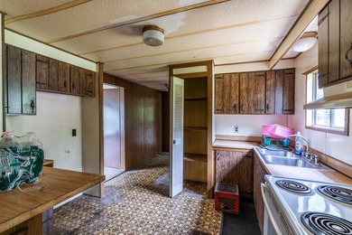 Bring your vision and your toolbox--this property is ready for - photo 20