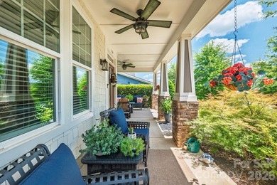 Welcome to this beautiful home in The Villages at Cramerton - photo 3