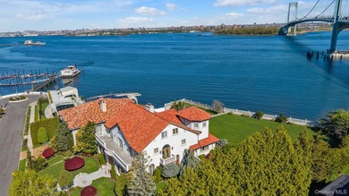 Set on a half-acre with 128 feet of direct waterfront, this 6 - photo 38