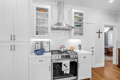 Beautifully maintained home in the heart of Battery Point - photo 6